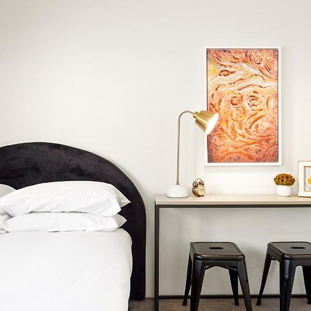 Elegantly Modern 2-Bed In The Heart Of Chippendale Apartamento Sidney Exterior foto